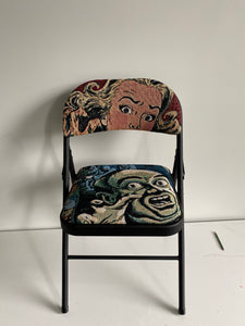 COMIC TAPESTRY CHAIR